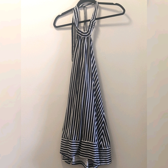 Striped halter dress - Picture 1 of 5